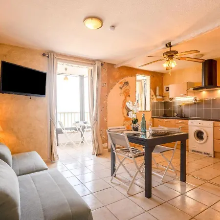 Apartment Palm Beach-12 *