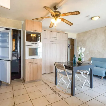 Apartment Palm Beach-12